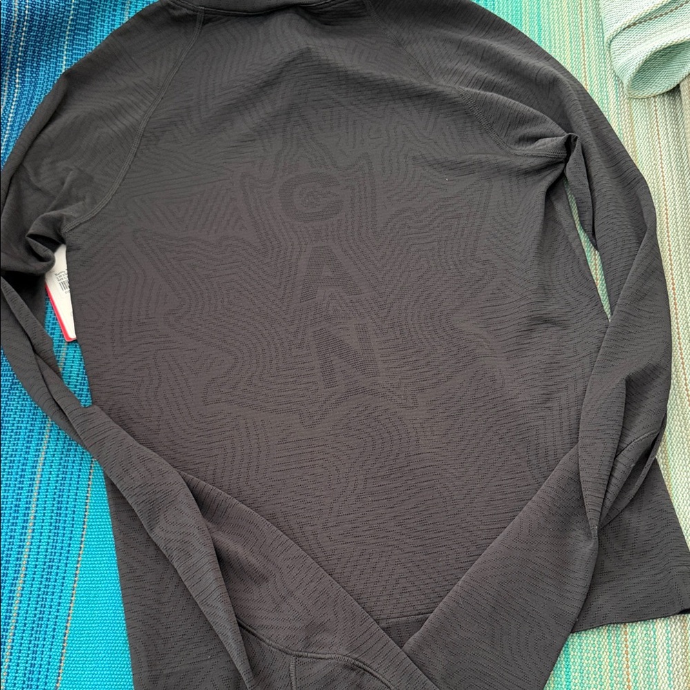 Lululemon Womens Team Canada Swiftly Tech Long-Sleeve Shirt 2.0 Waist Length - Picture 3 of 3